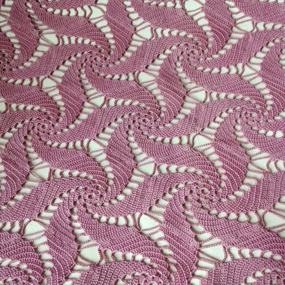 vintage scarf shawl  dusty rose cotton hand crochet pinwheel pattern